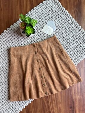 Altar’d State | NWT Faux Suede Button Front Mini Skirt | Caramel | Medium